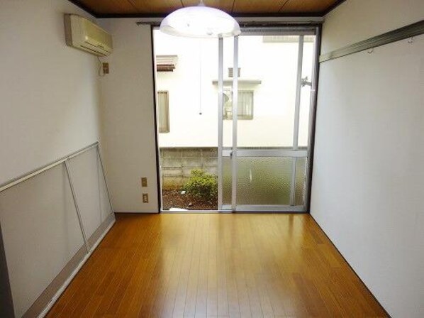 フォーブルハヤシの物件内観写真